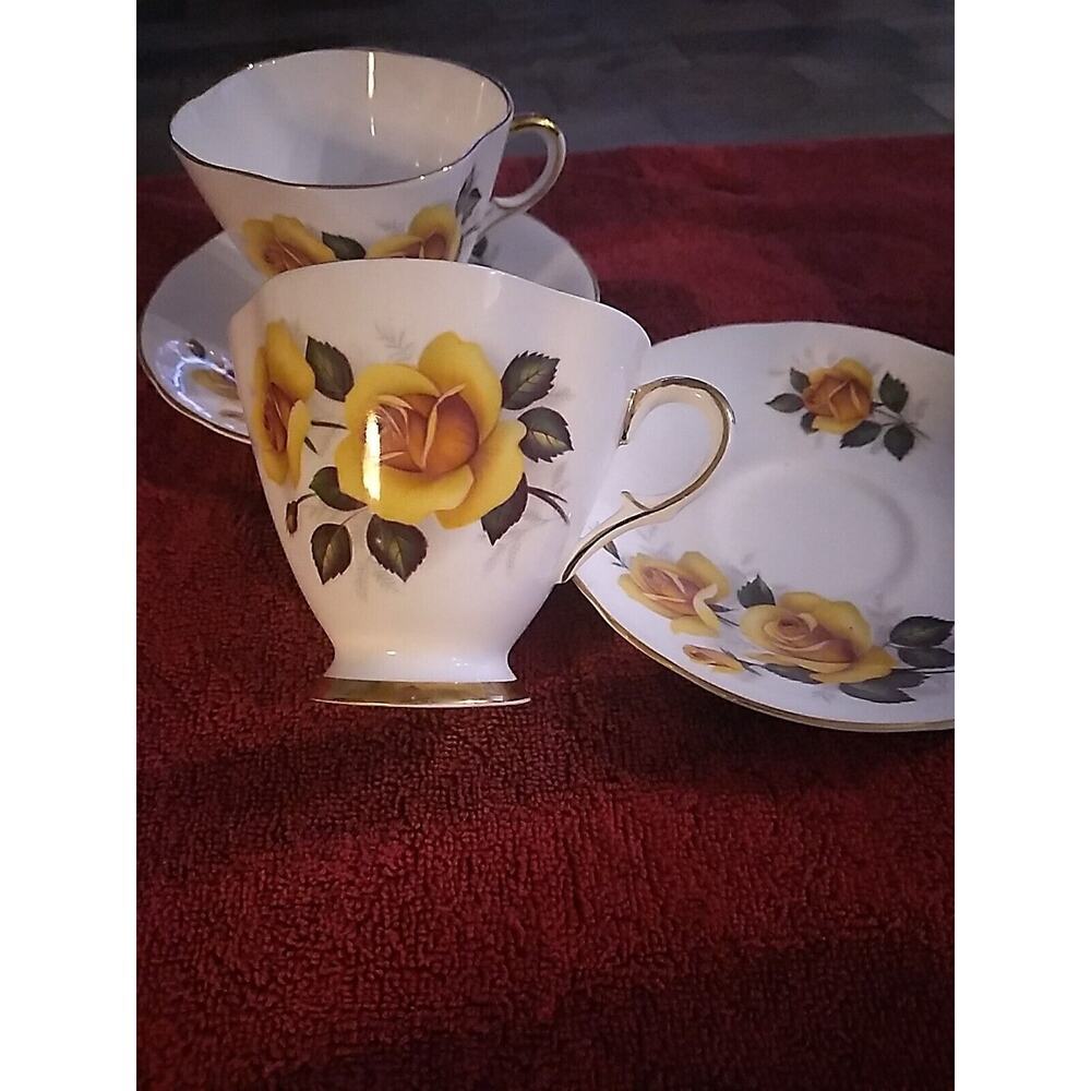 2 Royal Windsor Vintage Tea Cups And Saucers Yellow Rose